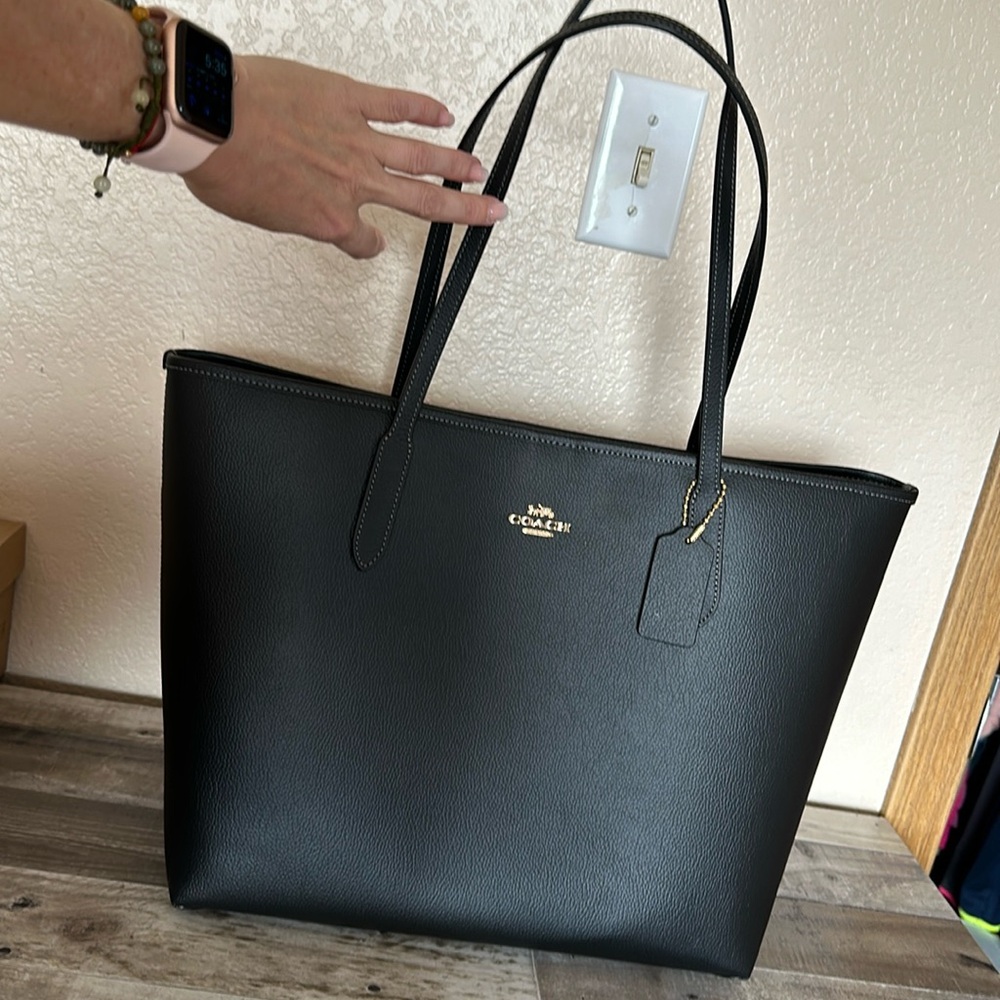 Large, Black, Coach Tote.  Snap Closure